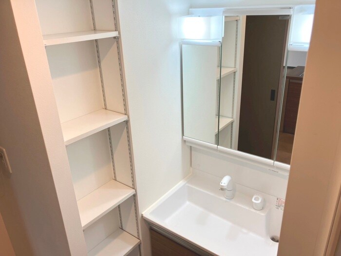 物件内観写真17　(洗面)