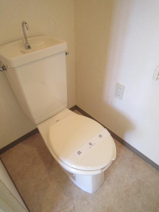 物件内観写真13　(トイレ)