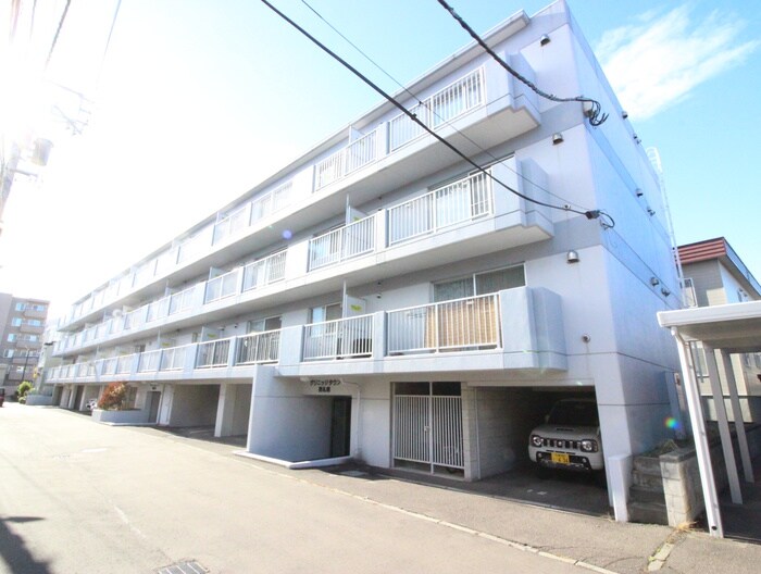 物件外観写真3　(外観写真)