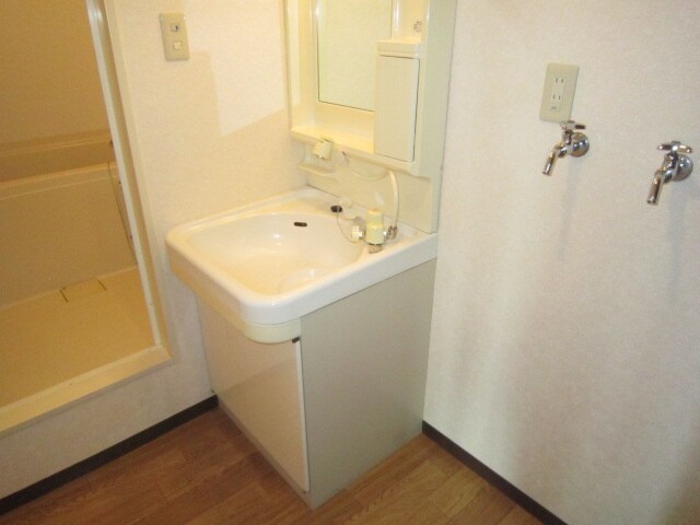 物件内観写真14　(洗面)