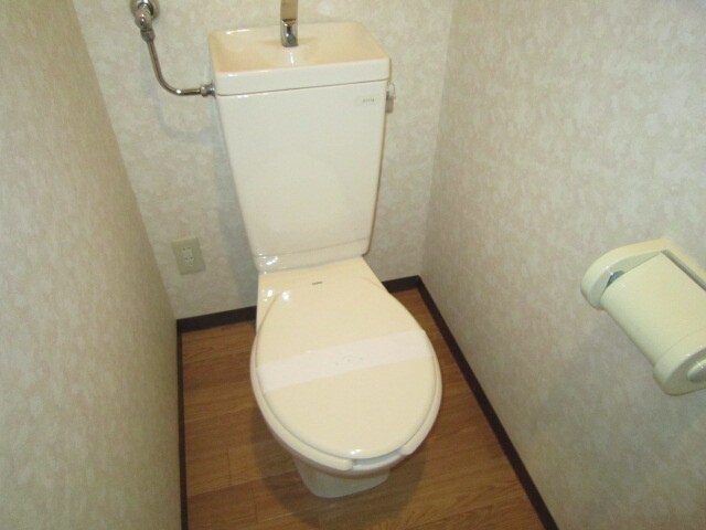 物件内観写真16　(トイレ)