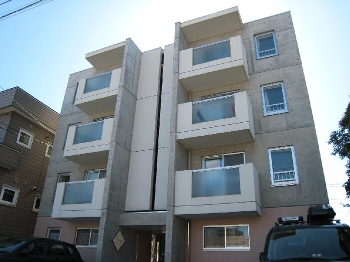 物件外観写真2　(外観写真)