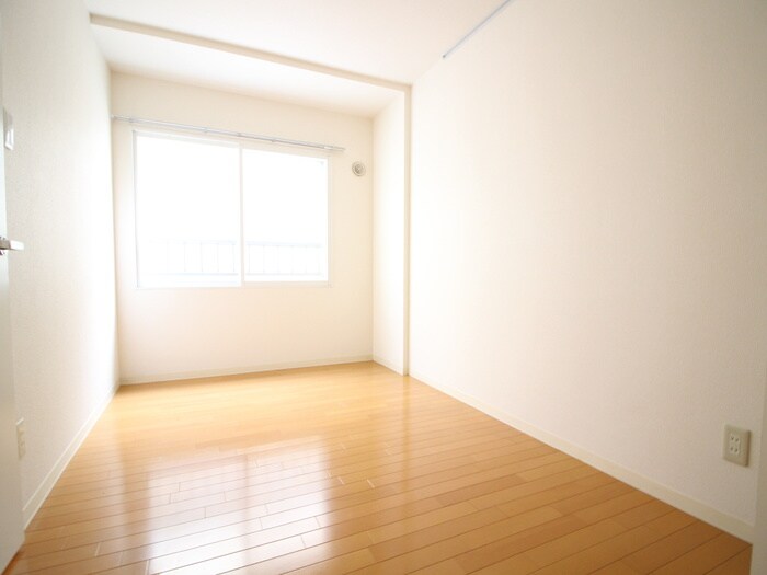 物件内観写真11　(居室)