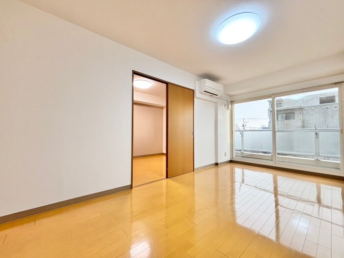 物件内観写真7　(居室)