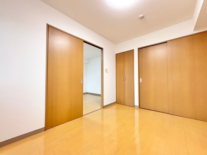 物件内観写真12　(居室)