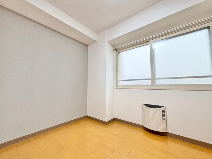 物件内観写真13　(居室)