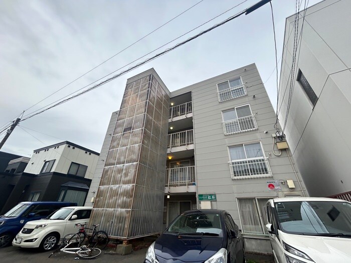 物件外観写真6　(外観写真)