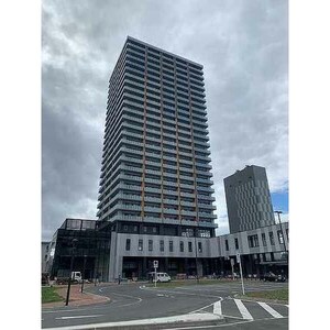 ﾌﾟﾚﾐｽﾄﾀﾜｰｽﾞ札幌苗穂BRIGHTGATE外観写真