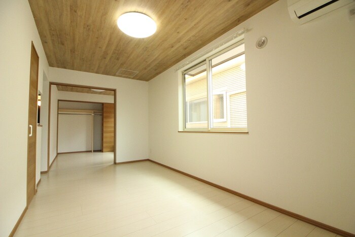 物件内観写真7　(居室)
