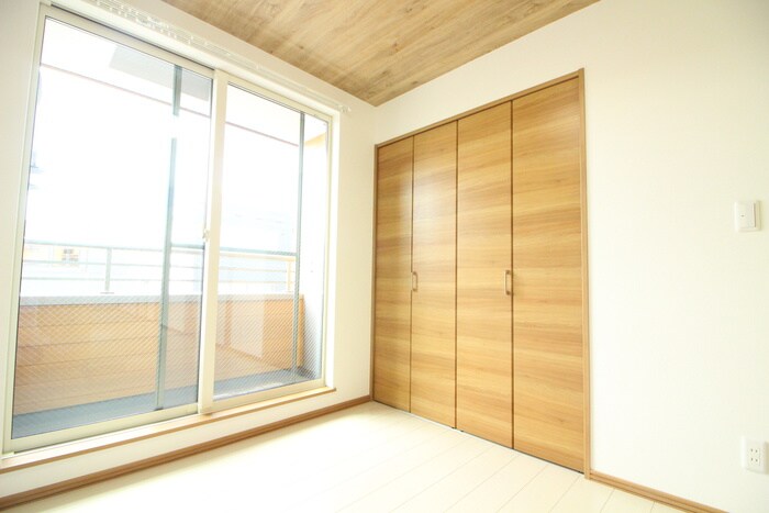 物件内観写真9　(居室)