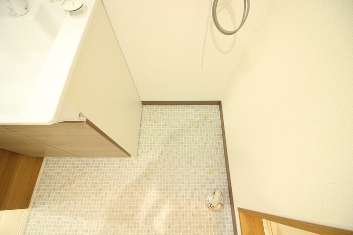 物件内観写真14　(洗濯機置場)