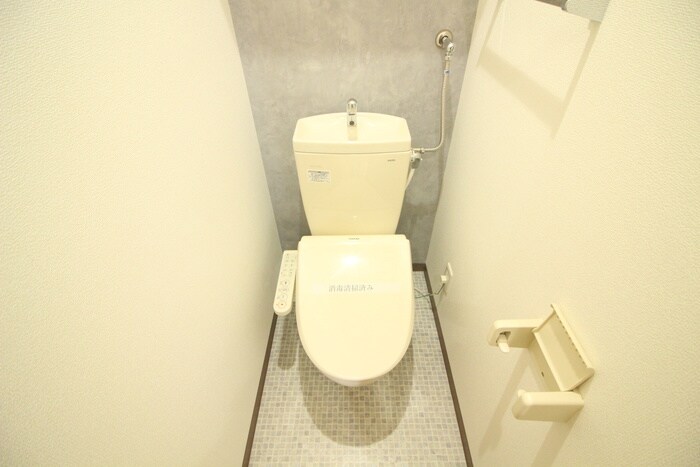 物件内観写真18　(トイレ)