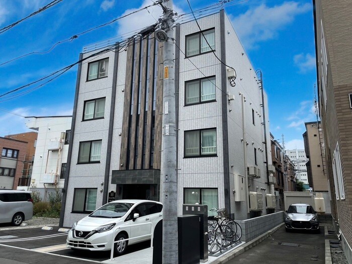 物件外観写真2　(外観写真)