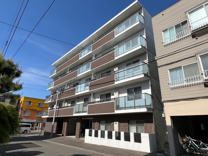 物件外観写真2　(外観写真)