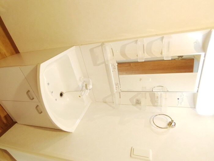 物件内観写真13　(洗面)