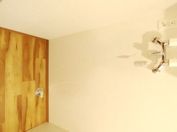 物件内観写真17　(洗濯機置場)