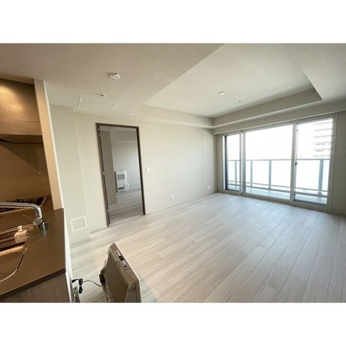 物件内観写真2　(居室)