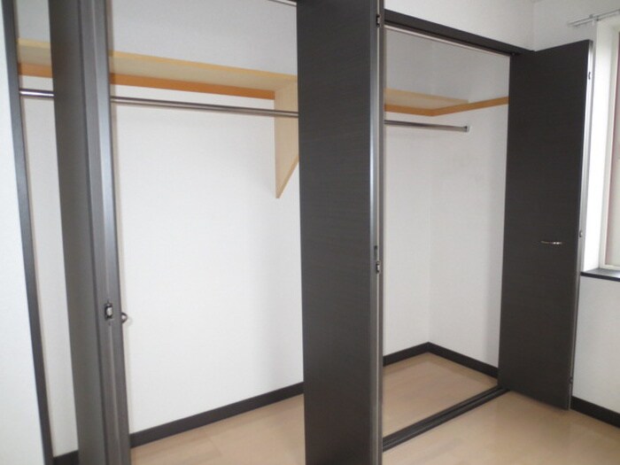 物件内観写真5　(洗面)