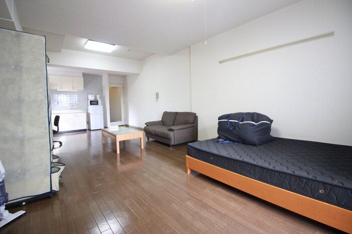 物件内観写真6　(居室)