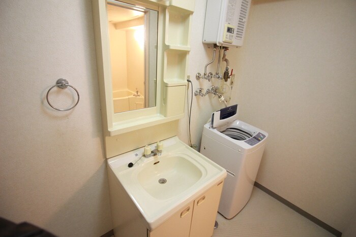 物件内観写真10　(洗面)