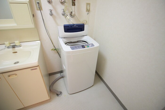 物件内観写真11　(洗濯機置場)