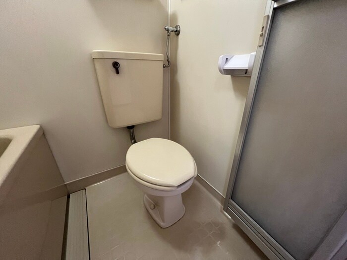 物件内観写真14　(トイレ)