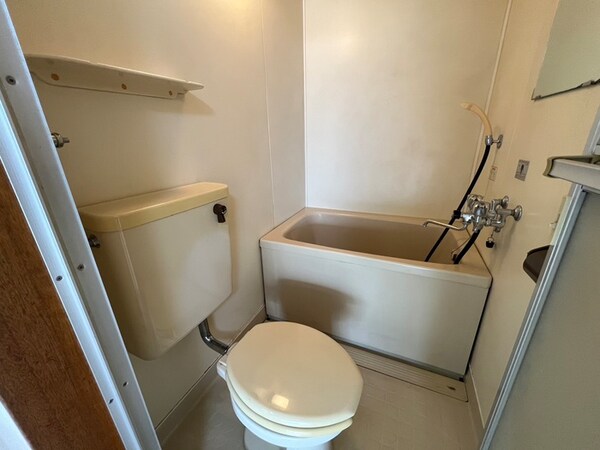 バス／シャワールーム等