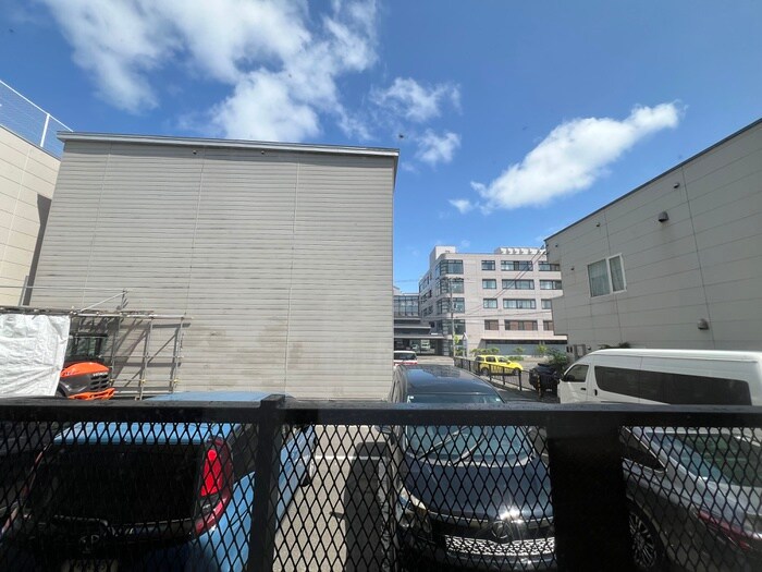 物件内観写真22　(室内からの展望)