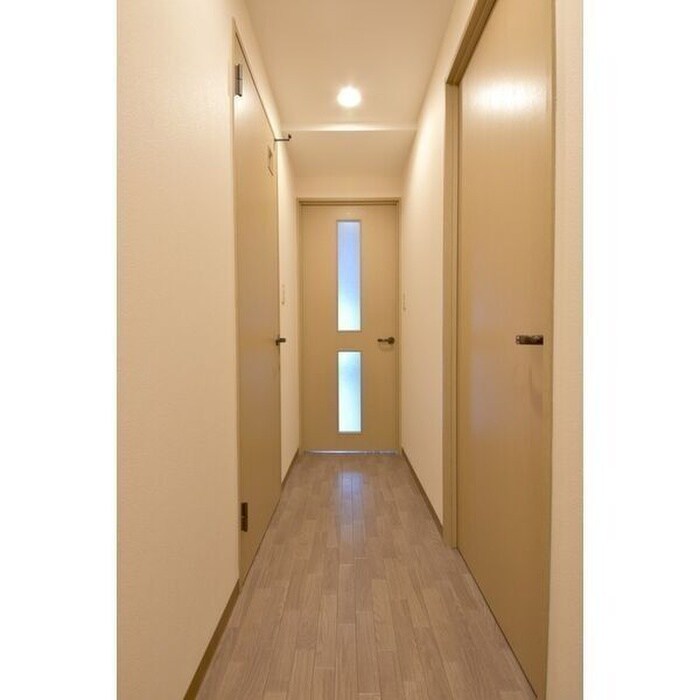 物件内観写真15　(廊下)