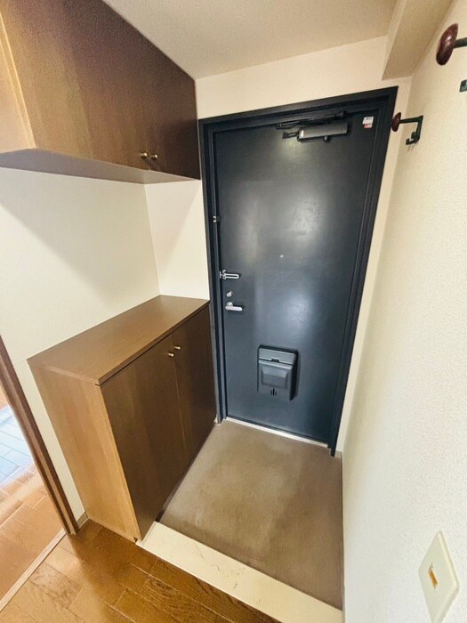 物件内観写真20　(玄関)