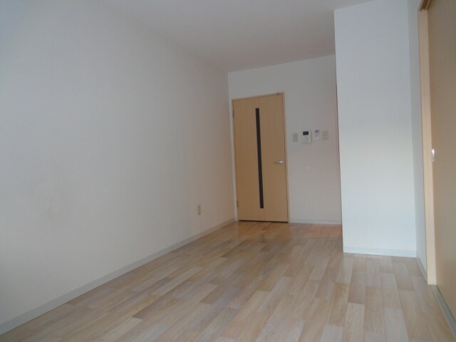 物件内観写真8　(内観写真)