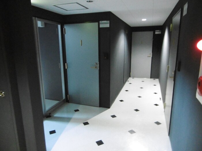 物件外観写真5　(エントランス部分)