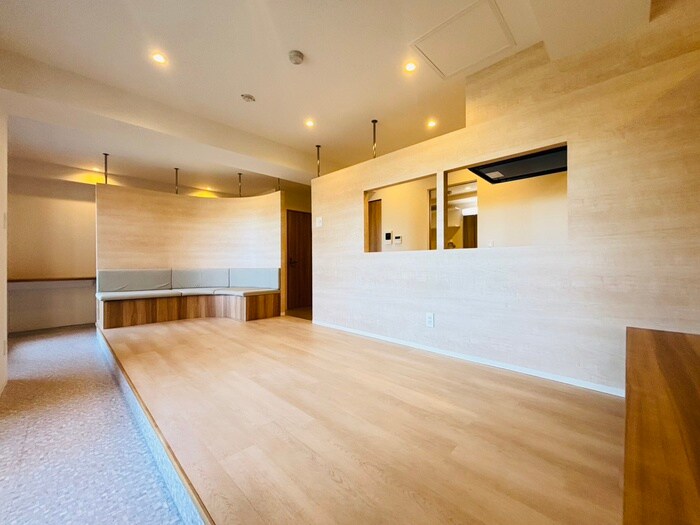 物件内観写真9　(居室)