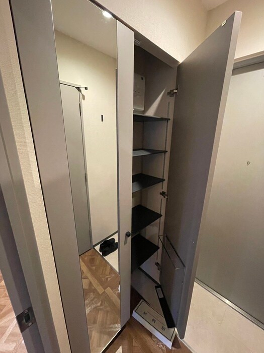 物件内観写真17　(靴箱)