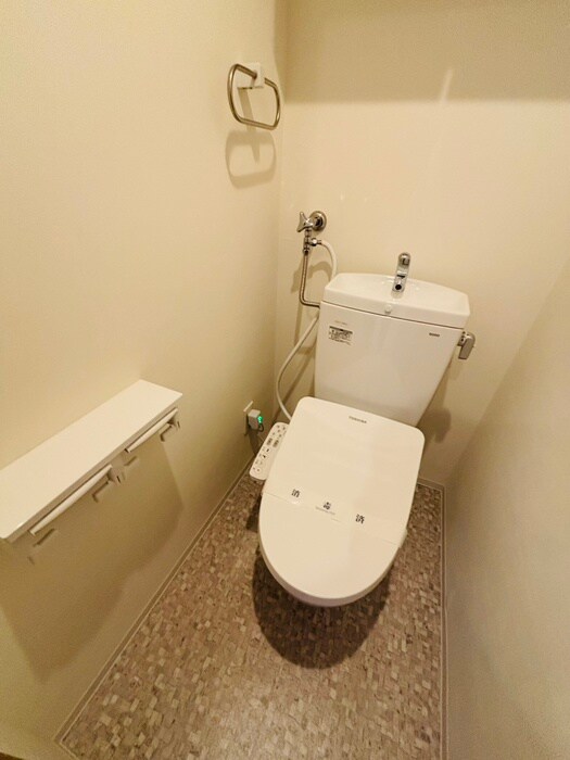 物件内観写真17　(トイレ)