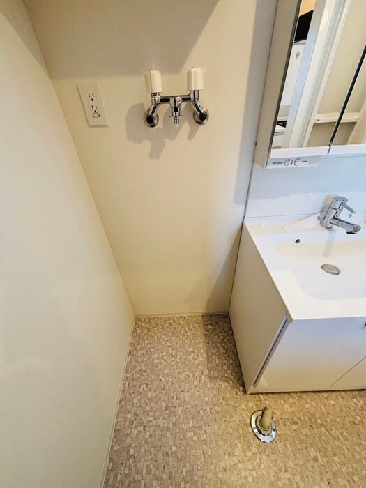 物件内観写真22　(洗濯機置場)