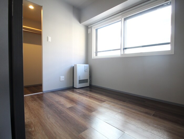 物件内観写真11　(居室)