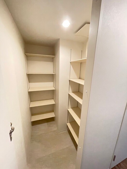 物件内観写真17　(靴箱)