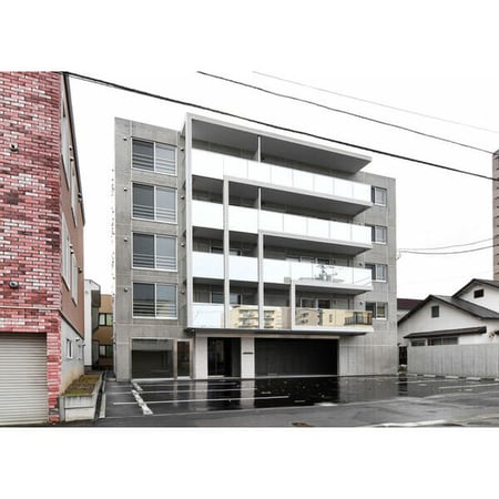 イール南円山外観写真