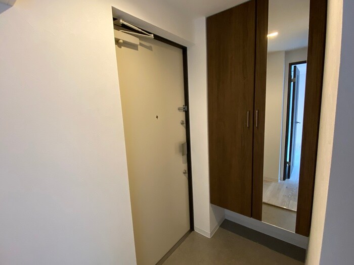 物件内観写真20　(玄関)