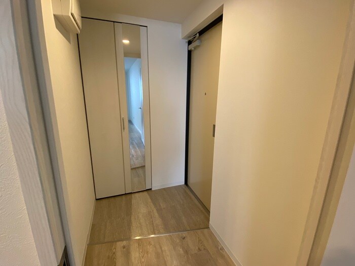 物件内観写真22　(玄関)