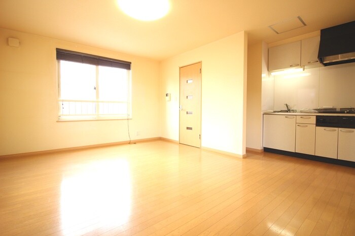 物件内観写真3　(居室)