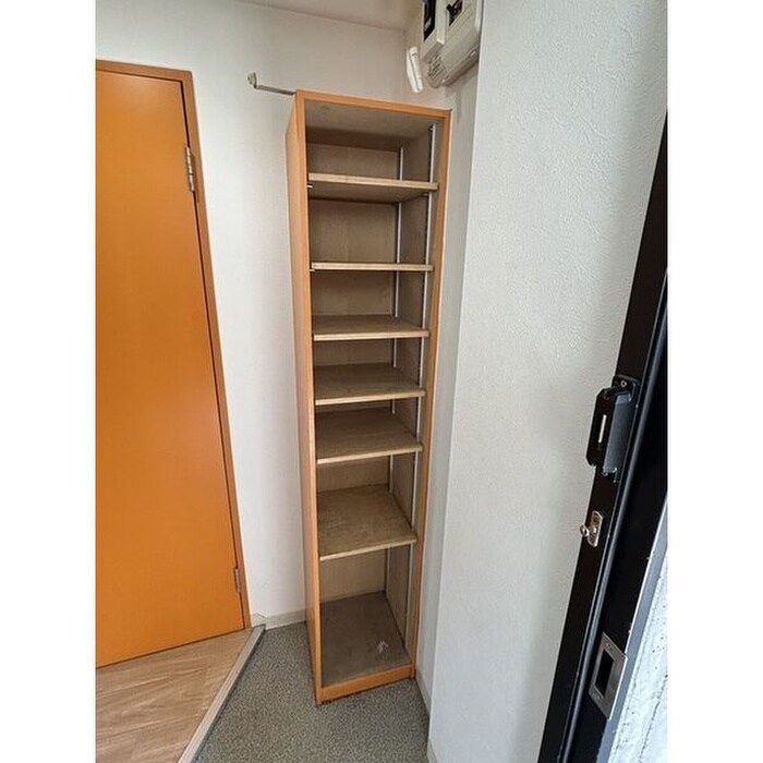 物件内観写真10　(収納)