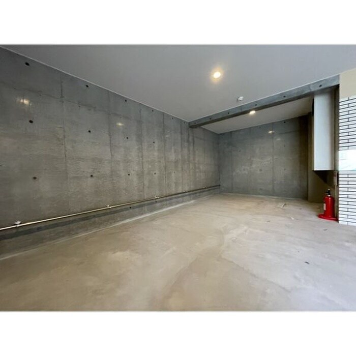 物件外観写真6　(駐輪場)