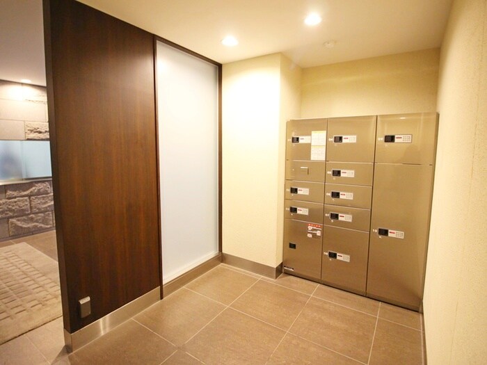 物件外観写真4　(建物設備)