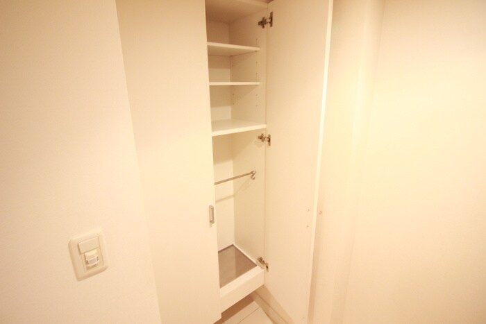 物件内観写真12　(靴箱)