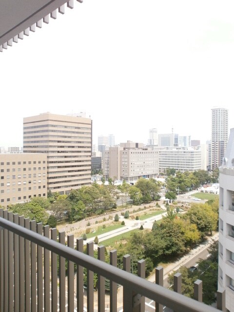 物件内観写真16　(室内からの展望)