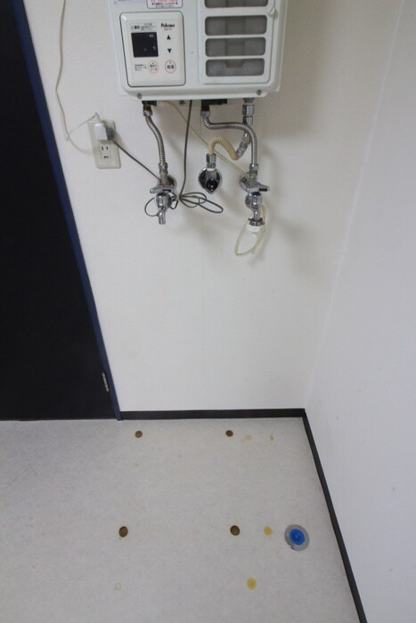 物件内観写真14　(洗濯機置場)