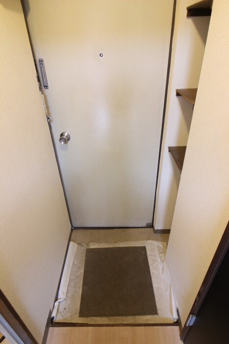 物件内観写真20　(玄関)