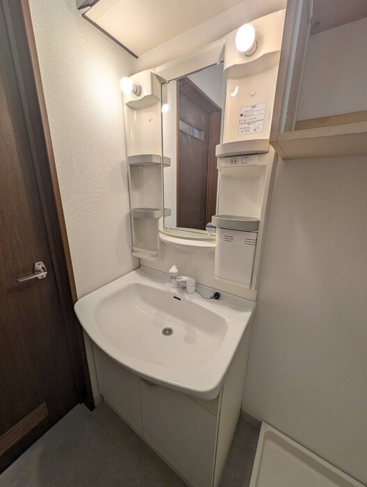 物件内観写真13　(洗面)